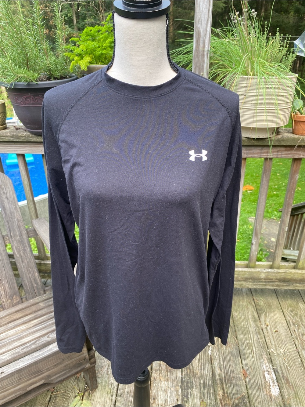 Under Armour Black Long Sleeve Crew Neck Performance Top